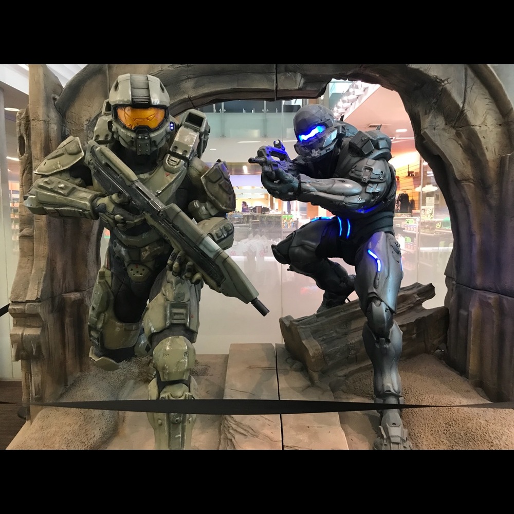 Meet your Posher, Thomas